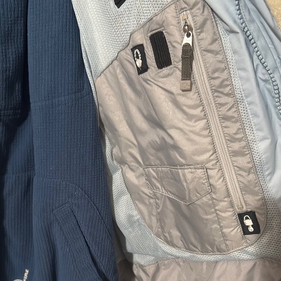 Bonfire like new ski jacket - Picture 9 of 11